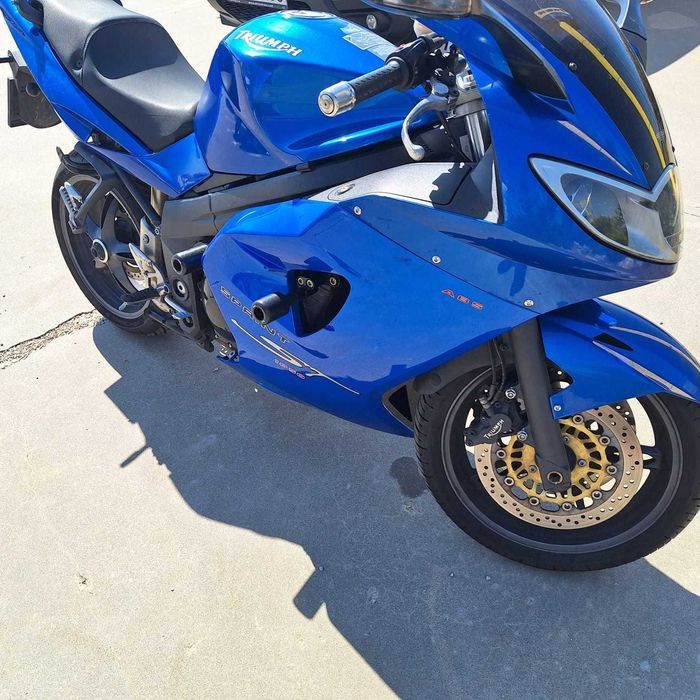 Triumph Sprint ST 1050