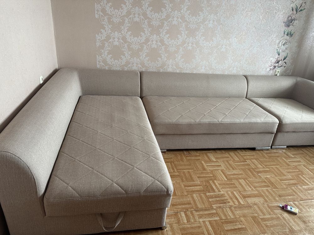 Продам диван в отличном состоянии