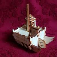 Модель деревянная корейского древнего корабля.