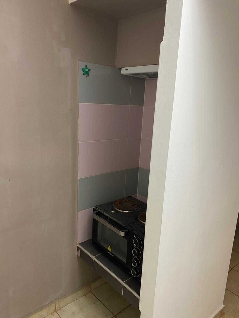 Дава се под наем Едностаен апартамент в Пловдив, Остромила - 32 кв.м за 250 € - Снимка #8