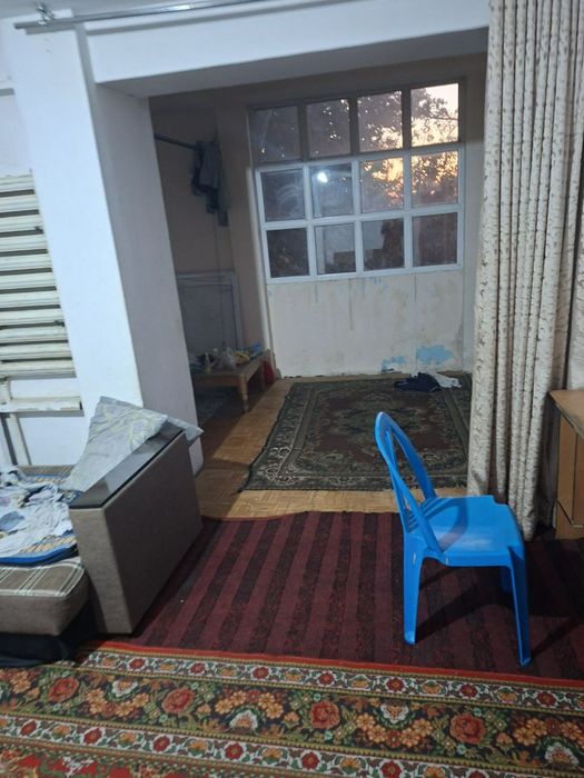 Продажа Кирпичный дом 3 комнаты 4 этаж  Спутник 4 рядом Индекс базар