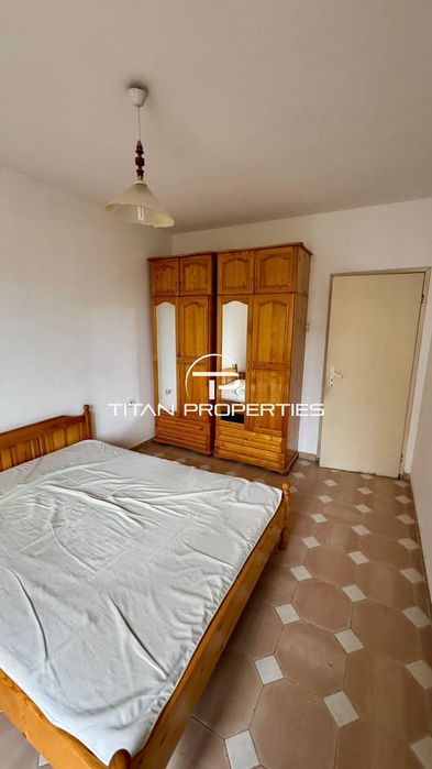 Тристаен апартамент за продажба в кв. Кършияка