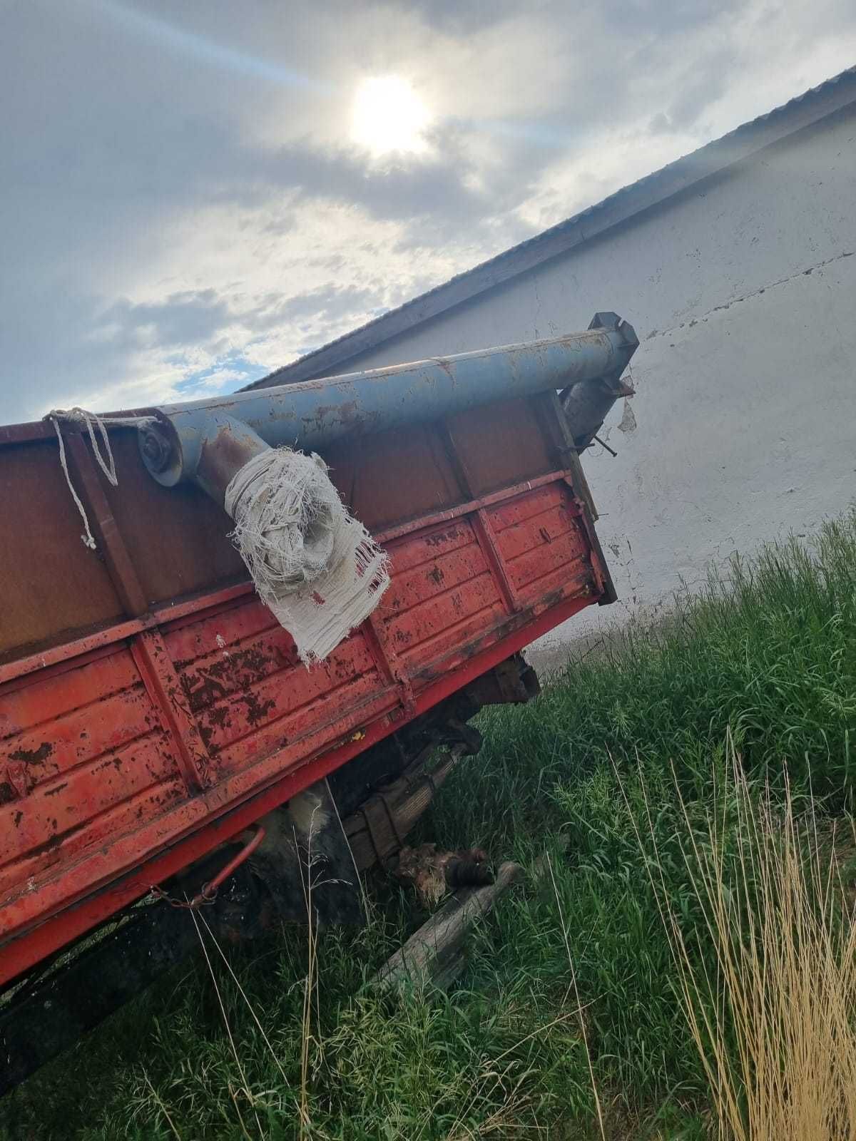 Шнек для загрузки семян