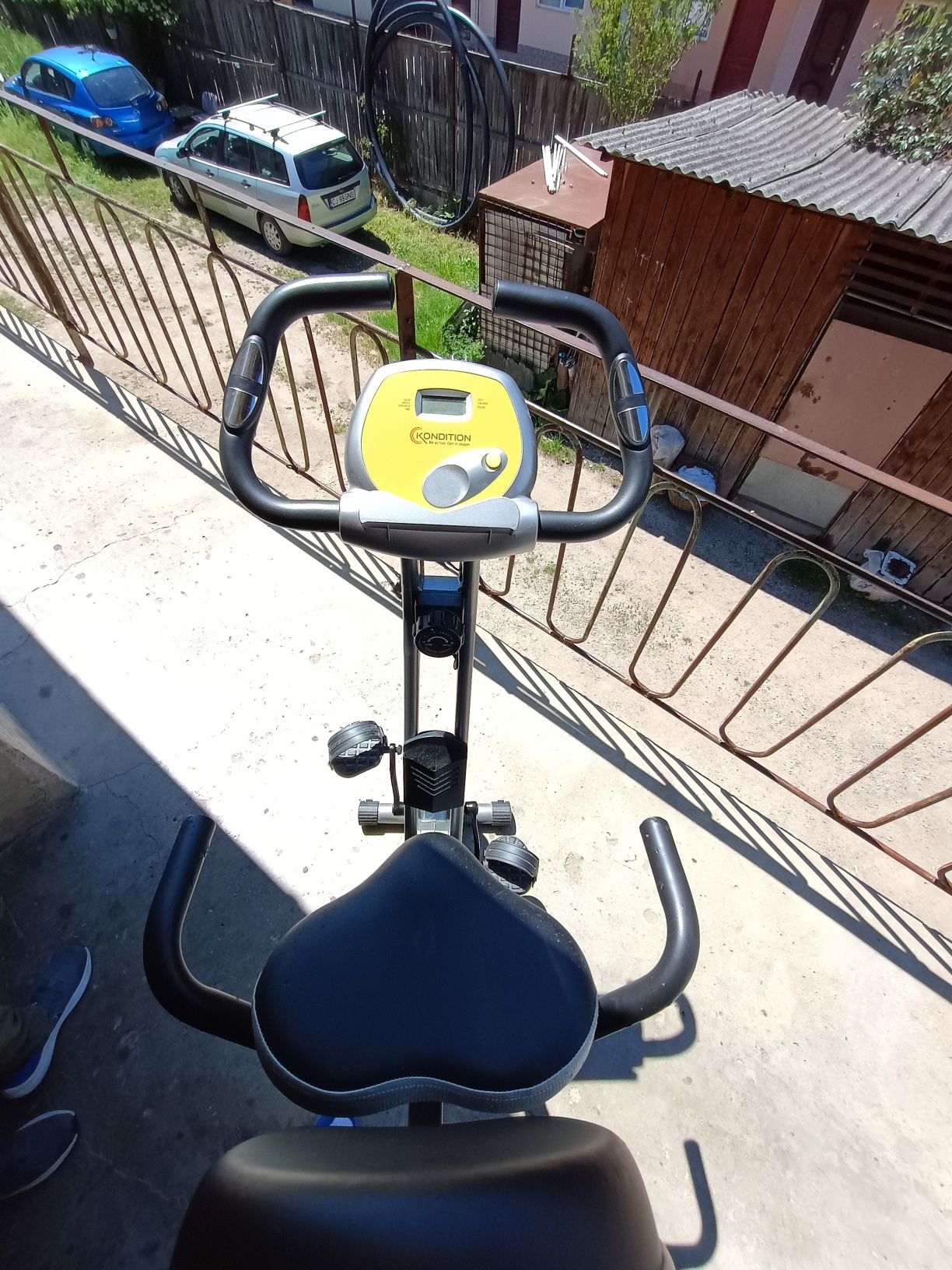 Vând Bicicleta fitness in stare foarte buna de funcționare