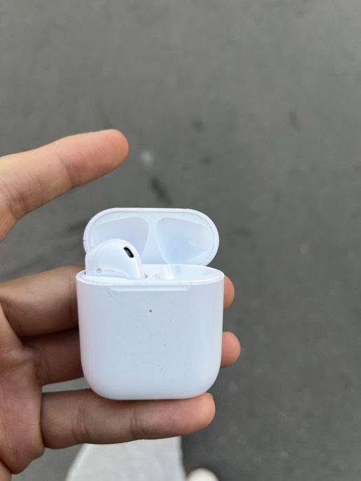Айрподс айфон базовый