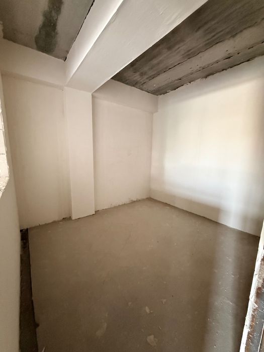 Сергели, Спутник 5 да уй сотилади