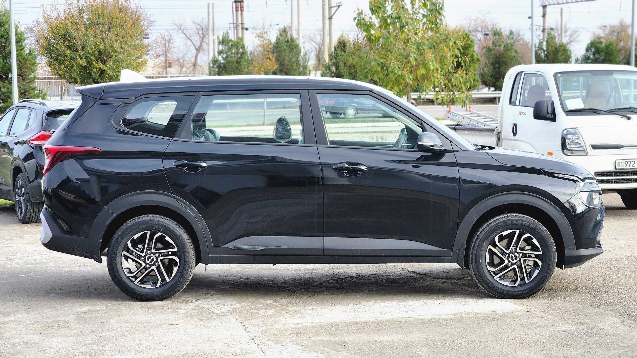 Kia Carens eng foydali taklif foizsiz muddatli to'lov Rassro'chka 0%