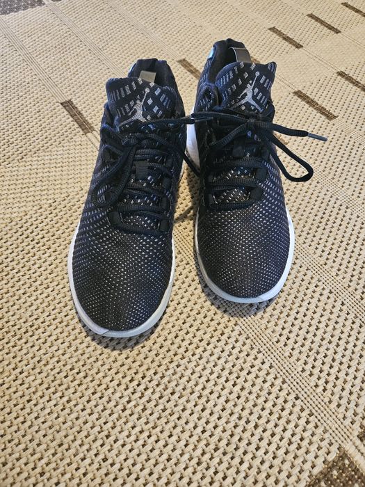 Adidași Jordan nr 40 interior 25 cm