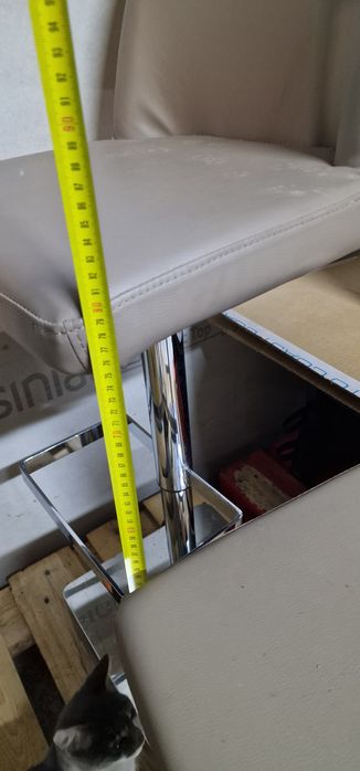 Vand scaune bar + tabureti