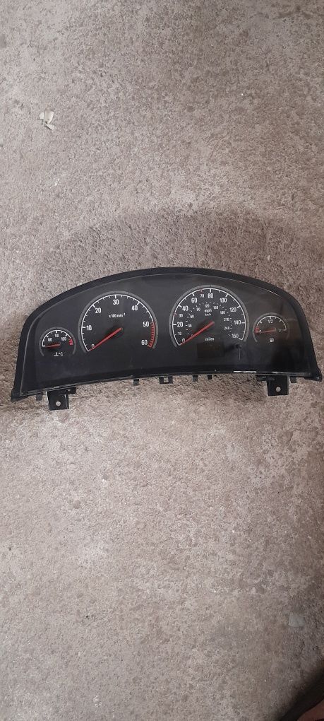Километраж за Opel Vectra C 1.9CDTI 120к.с. дясна дирекция (2002-2009)