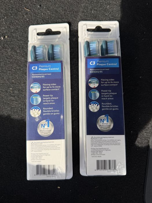 Pachet 2 seturi rezerve periute Philips Sonicare C3/W2