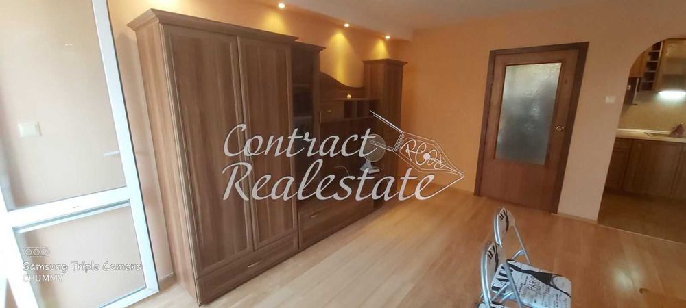 Дава се под наем Двустаен апартамент в Варна, Цветен квартал - 70 кв.м за 382.5 € - Снимка #2