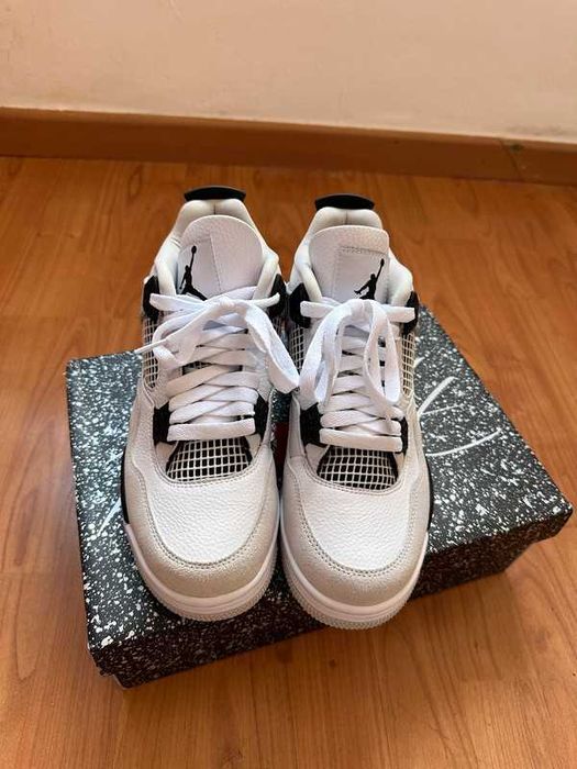 Jordan 4 Retro Military black EU40-44