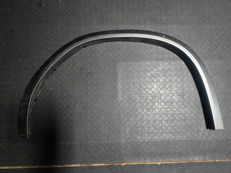 Задна лява вежда (лайсна) за BMW X4m competition