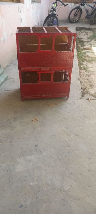 Кушларга кафас сотилади.