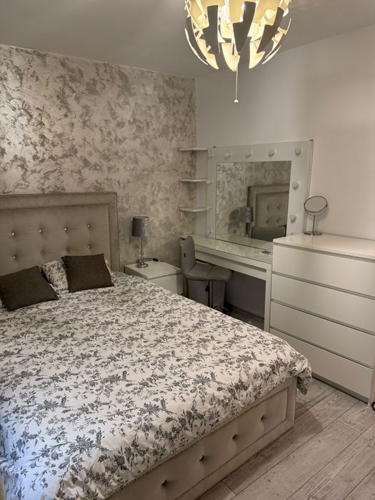 Apart 3 camere Malu Rosu