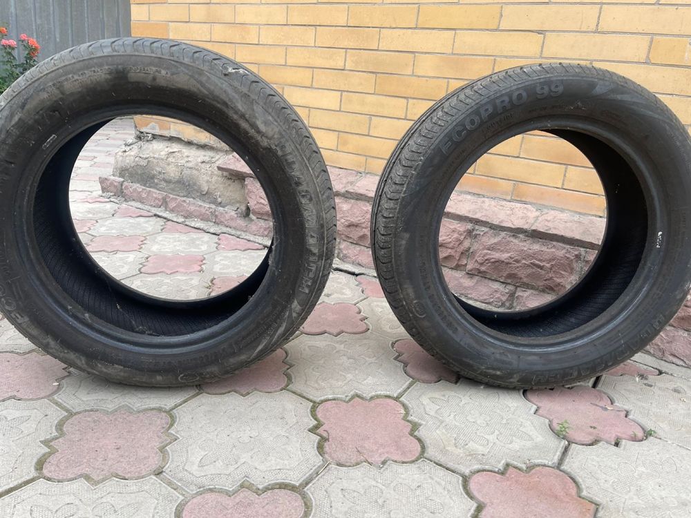 Продам шины  размер 215/55ZR 97WXL