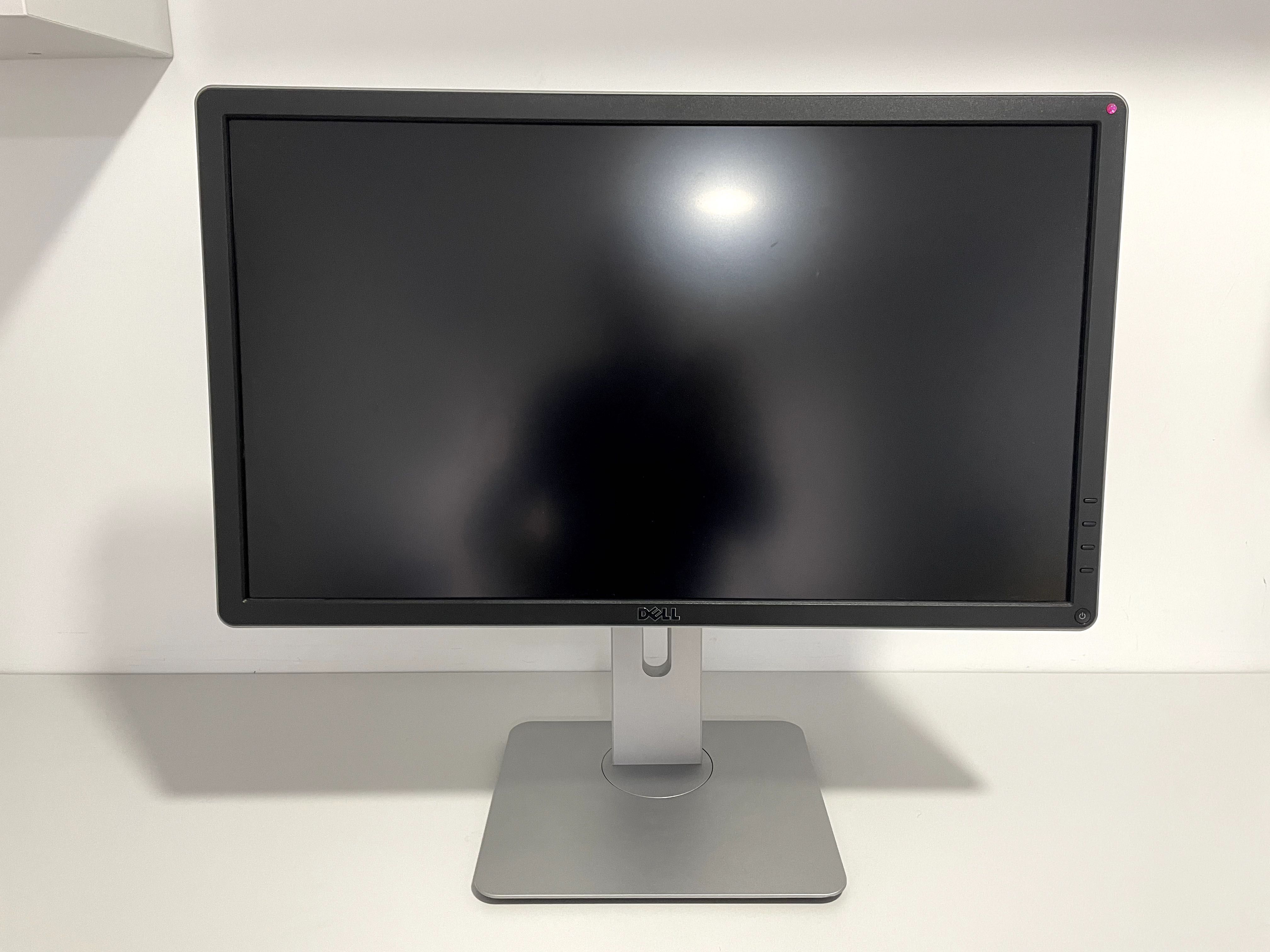 Monitor LED Dell P2415Q, 23.8" Wide, 4K Ultra HD, DisplayPort, Negru