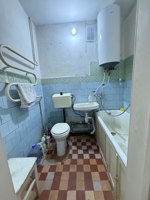 Продается 2-х комн.кв Жазира . 12 млн торг