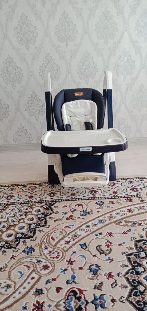 Продам стульчик кормления Mstar Baby