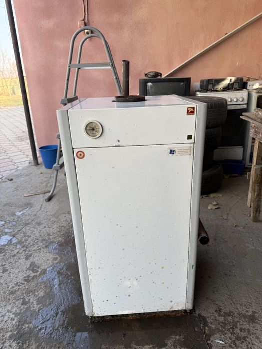 Газовый котел в хорошем состояний.