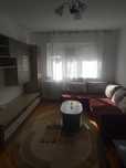 Inchiriez apartament 3 camere