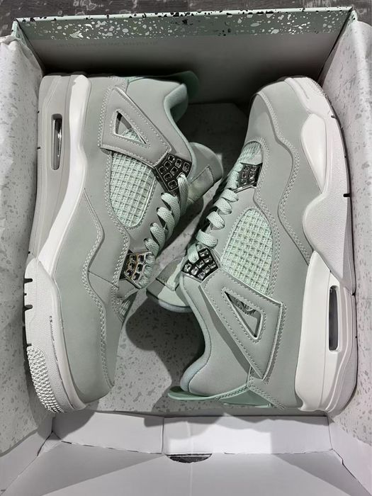 Air Jordan 4 Retro Seafoam Sail