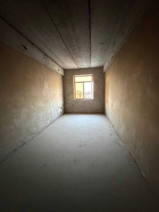 Продаётся 3х комн квартира на 4 этаже Ор-р 5 микрорайон Жомий Мелодия