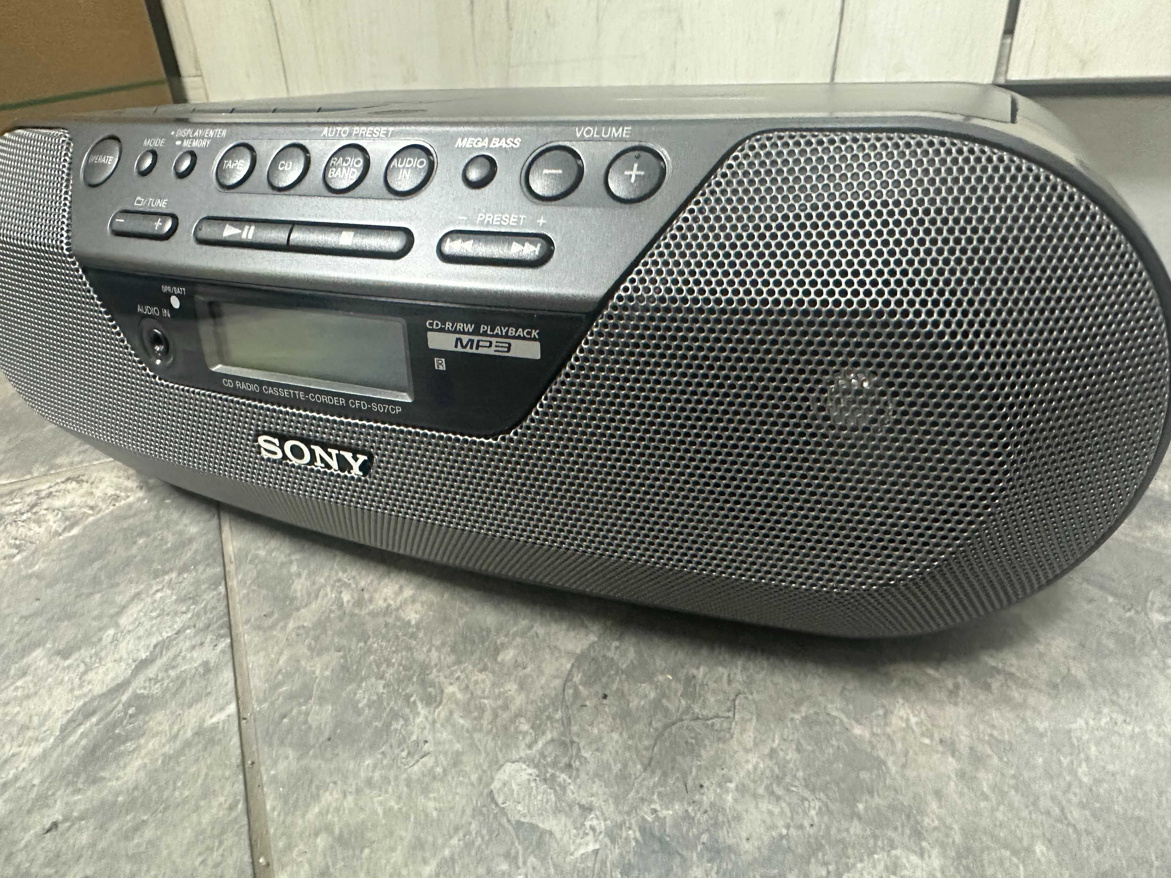 Радиокасетофон SONY CFD-S07CP