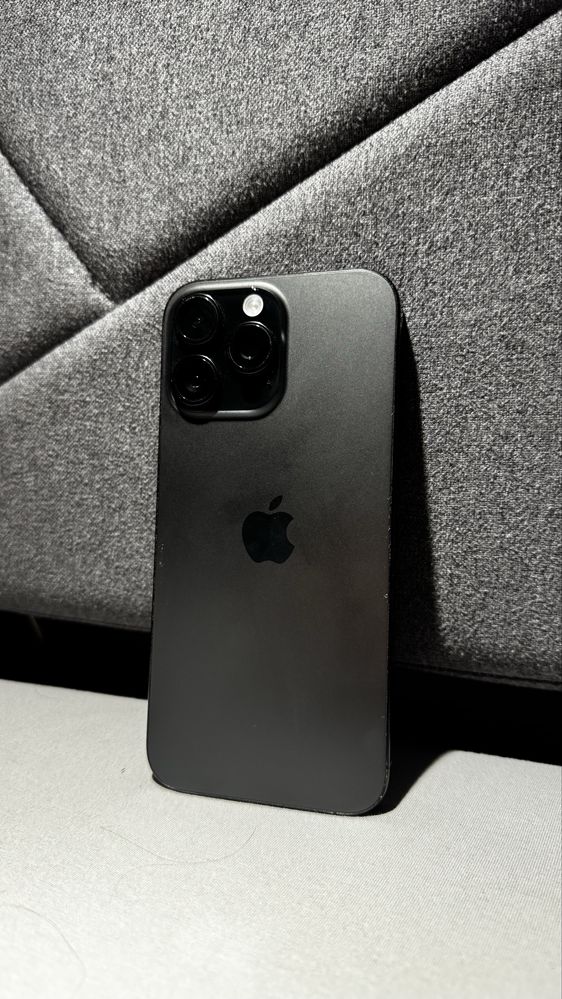 iPhone 16 Pro Max 256GB Black Titanium