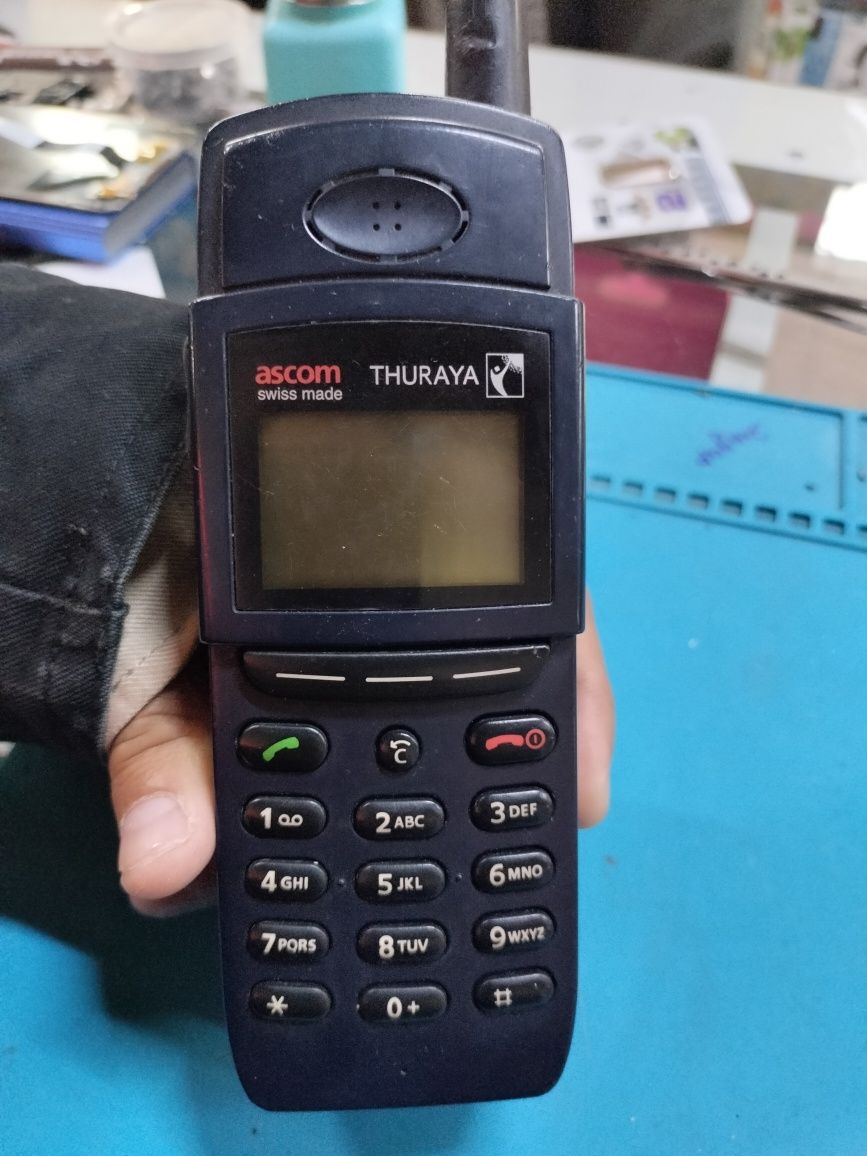 Спутниковый телефон THURAYA ASCOM 21