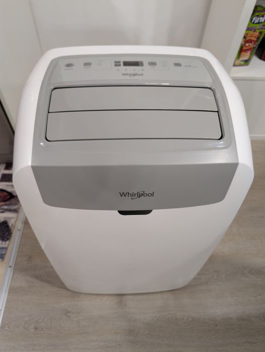 Vând aer conditionat portabil Whirlpool PACW12CO 12000BTU