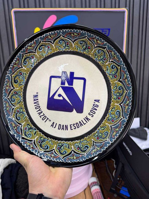 ЛОГО тушириб бериш УФ UV logo pechat DTF визитка бейджи