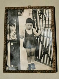Ретро снимка на дете-20-30 г. на миналия век