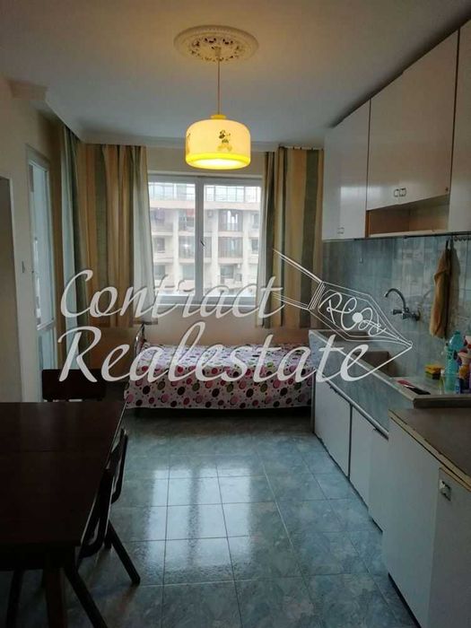 Продава се Четиристаен апартамент в Варна, Възраждане 1 - 117 кв.м за 1599 €/кв.м - Снимка #3