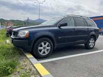 Volvo xc90.