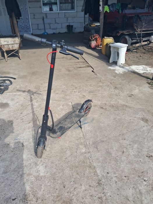 Trotinetă electrică jrh de vanzare