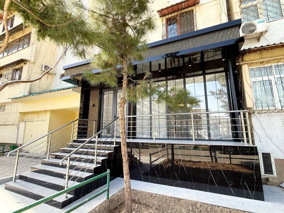 Метро Беруни / 95м2 Нежилое офис Продаётся