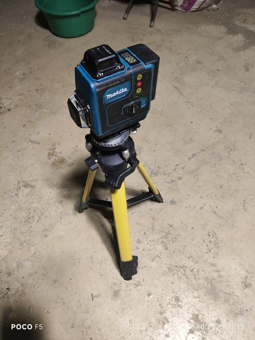 Лазерный уровень в отличном состоянии,жагдайы жаксы