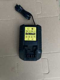 Alimentator Incarcator Dewalt DCB 100 10,8V