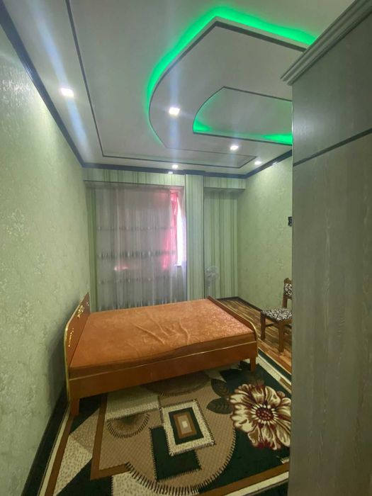 Lagmani oldida 2 xonalik uy sotiladi