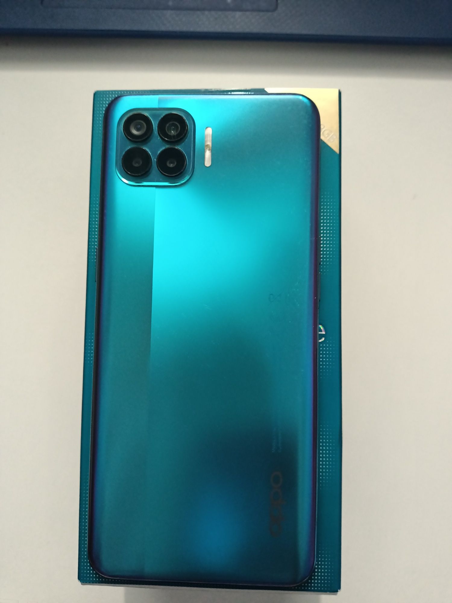 Vând Oppo reno 4 lite