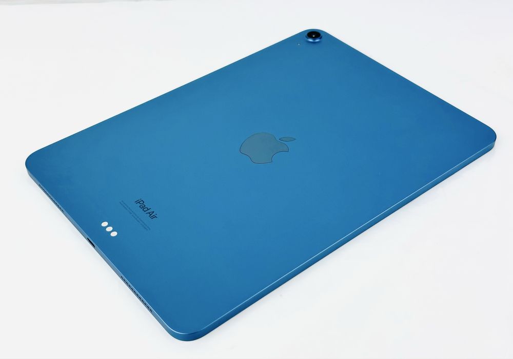 Apple iPad Air 5 64GB WiFi Blue / Space Gray Перфектен! Гаранция!