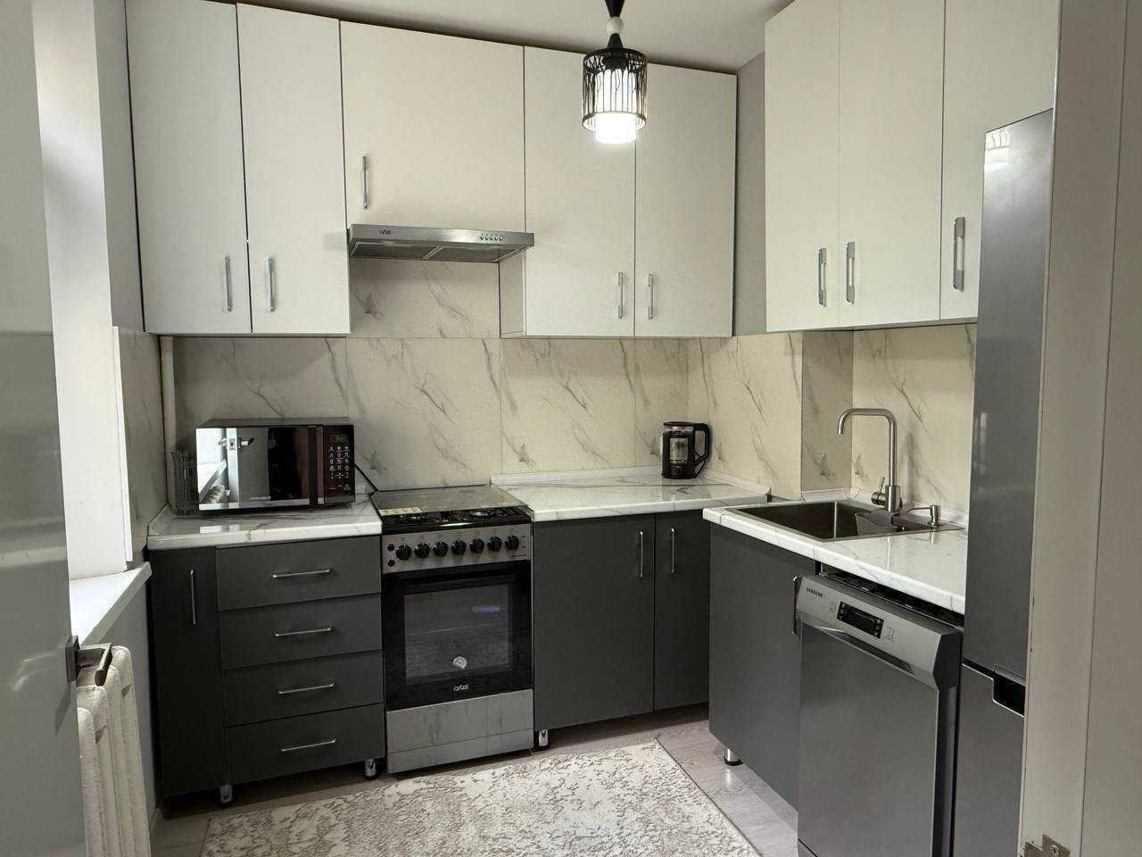 СРОЧНО продажа 3/4/5 Новомосковская, 70м2