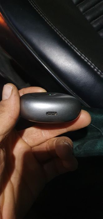 Naushnik blyutost arginali