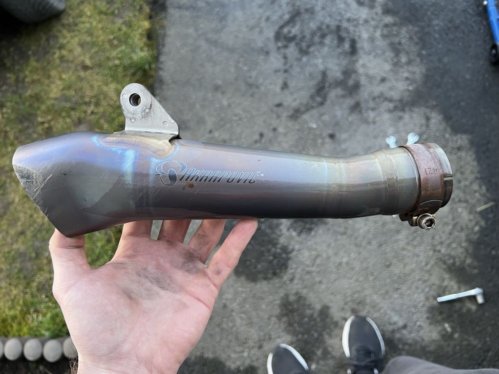 Akrapovic megaphone titan yamaha r6