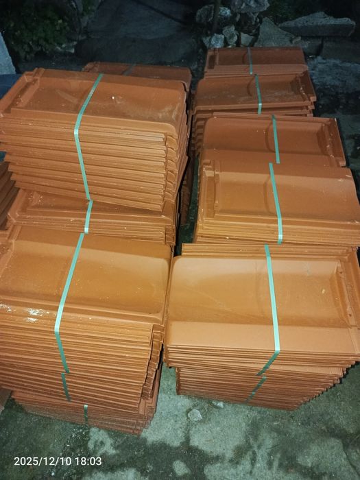 Цигли чисто нови