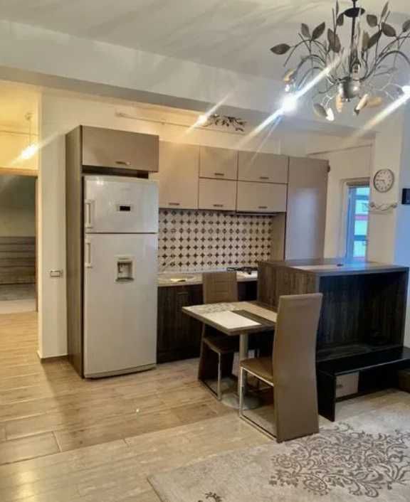 Дава се под наем Двустаен апартамент в Пловдив, Изгрев - 60 кв.м за 331.5 € - Снимка #2