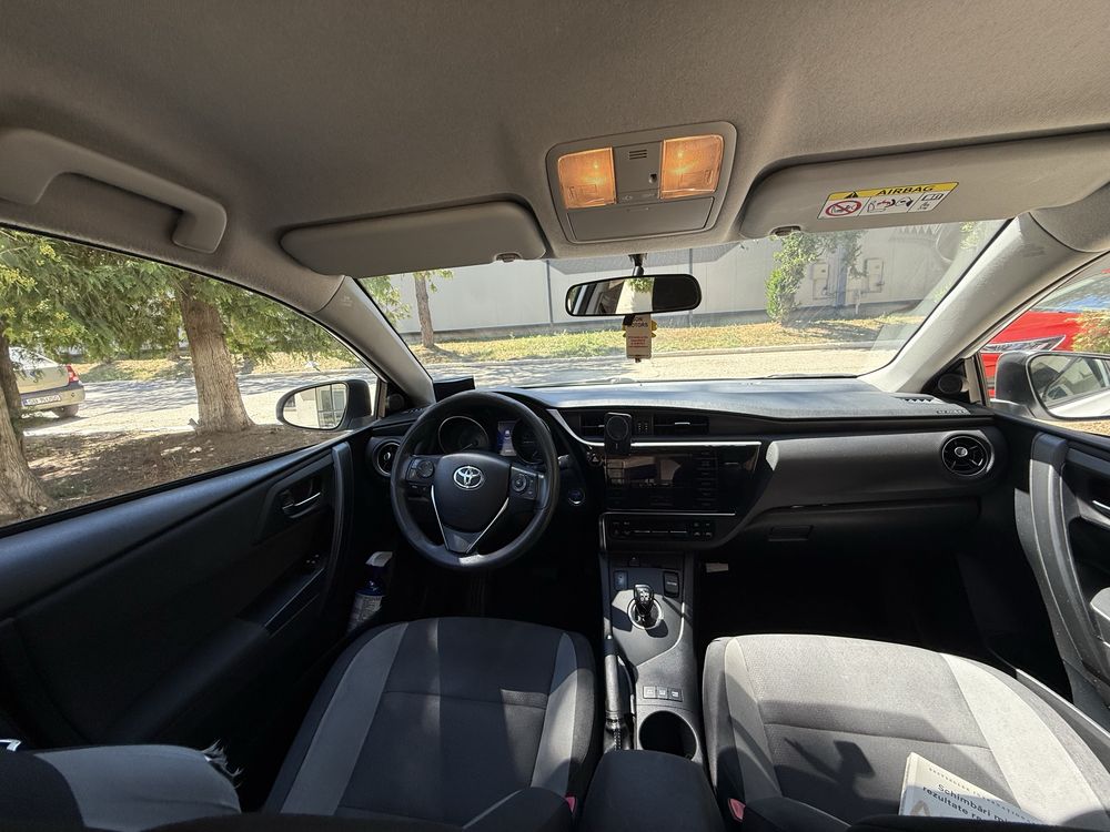 Toyota Auris 1.8 Hybrid