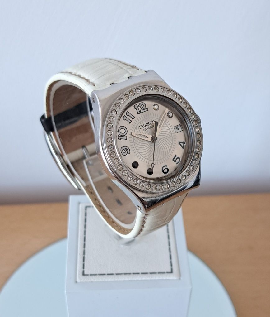 Swatch Irony dama YLS434 medium Diamonds are forever